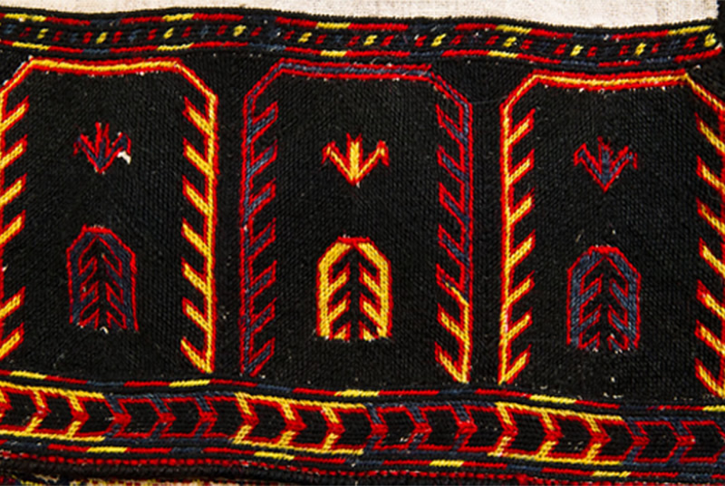 Sleeve detail