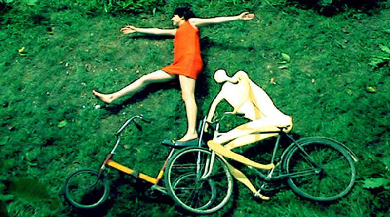 Venelin Shurelov (Bulgaria): FROM HERE TO THERE, animation